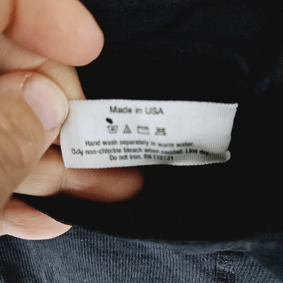 SPANX for CHICO'S | high waisted shaping shapewear shorts - Picture 8 of 8